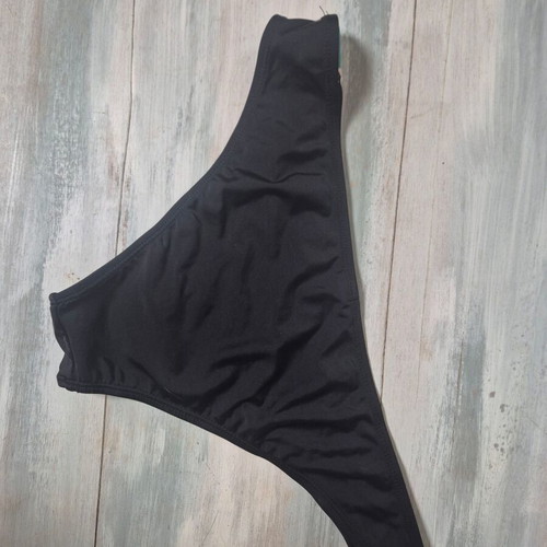 Bikini in sporty style size L like new, black/white/green