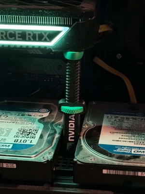 Graphics Card Supports new, Radeon and Nvidia black