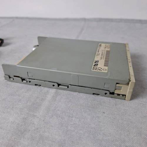 Floppy Disc 3.5 Drive NEC 1999 FD1231H used with ribbon cable