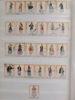 Greek Stamp Collection like new, Folk Costumes 1970, 25 pieces