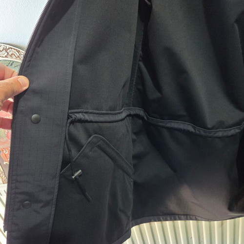 Y3 parka black like new, size M