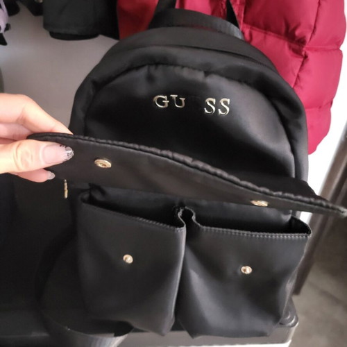 Guess black bag used with defect