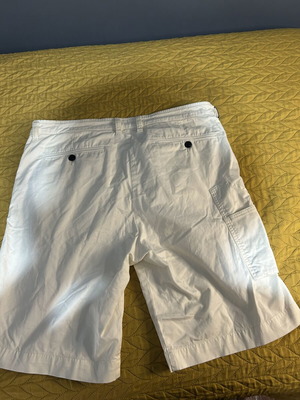 Diesel White Cargo Shorts Size 32 Like New