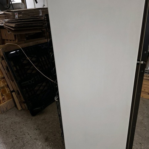 Refrigerator used 152x70x60 cm