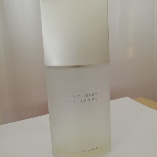 Issey Miyake L'eau d'Issey Pour Homme empty bottle used