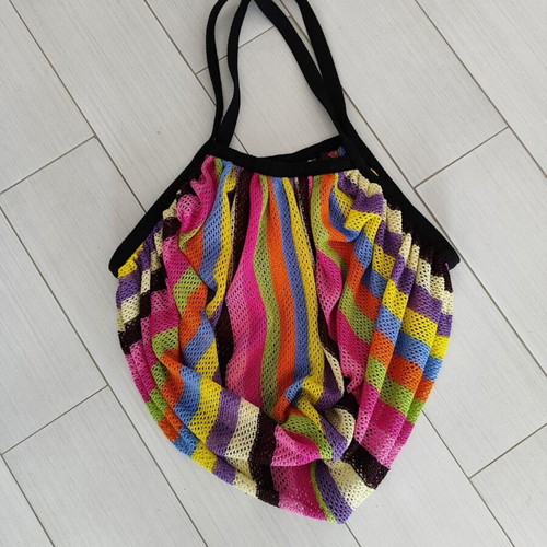 Vintage Insight shoulder bag like new, multicolor
