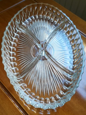 Πιατέλα vintage με χωρίσματα μεταχειρισμένη, κρυστάλλινη