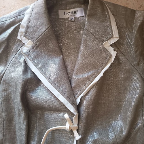 Women's suit with A-line skirt and 3/4 sleeve jacket, grey