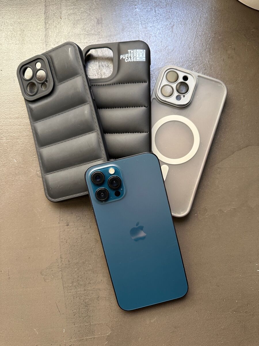 IPhone 12 Pro Max 128GB like new,… - € 300,00 - Vendora.cy