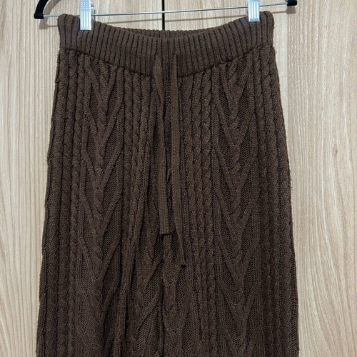 Knitted high-waisted pants like new, brown
