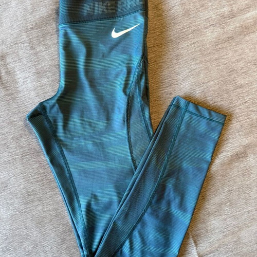 Nike Pro HyperCool leggings petrol like new, size M