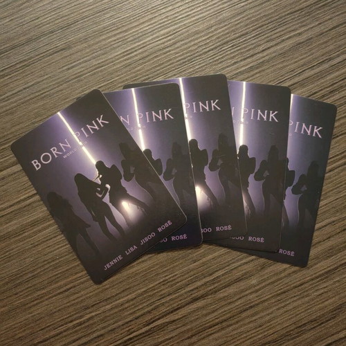 Blackpink Born Pink photocards like new, pack of 7