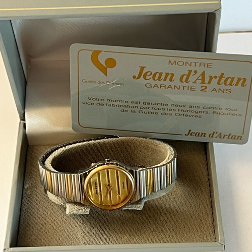 Jean d’Artin vintage wristwatch used, battery replacement needed