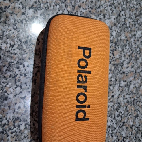Polaroid sunglasses like new, yellow