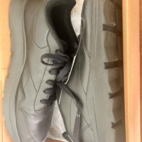 Reebok athletic shoes size 41 used, black, women's