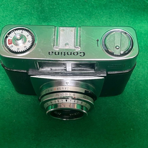 Zeiss Ikon Contina Point and Shoot 35mm film camera used