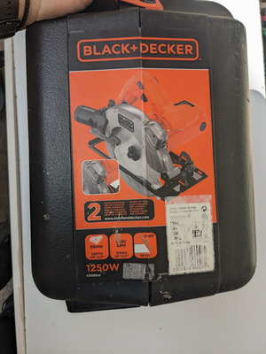 Case for circular saw used, excellent condition