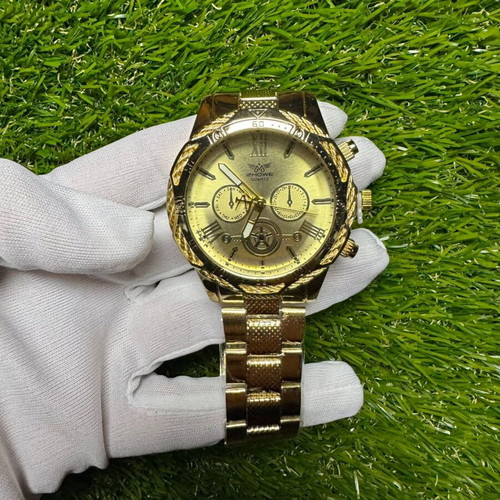 Golden Analog Quartz Watch brand new, unisex