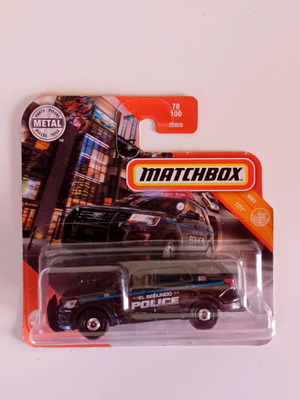Matchbox 2016 Ford Interceptor Utility new