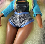 LOL doll missing one palm