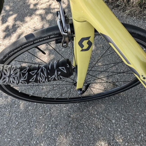Ποδήλατο Δρόμου Scott Addict 30 Full Carbon σαν καινούργιο με 20 ταχύτητες