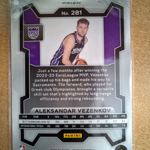 Sasa Vezenkov Sacramento Kings Panini Prizm Pink Cracked Ice 2023-24 Rookie Card new