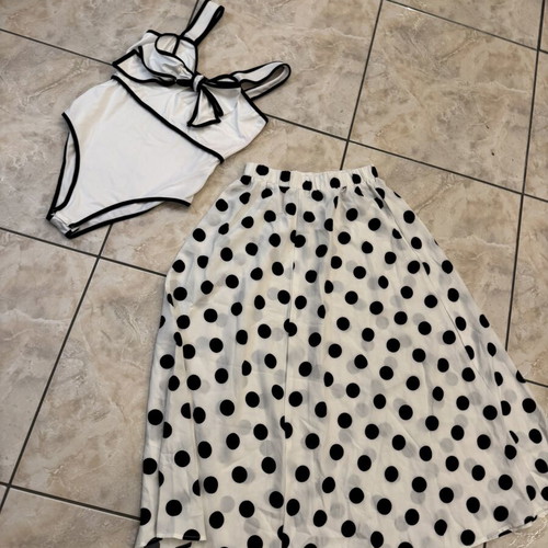 Swimsuit and skirt set polka dot, new, ASOS, size L