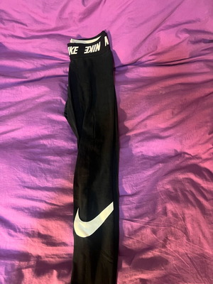 Nike клин черен като нов, размер S