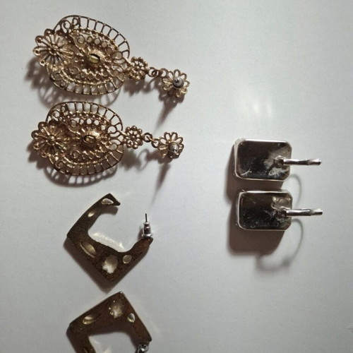 Earrings set like new, multicolored