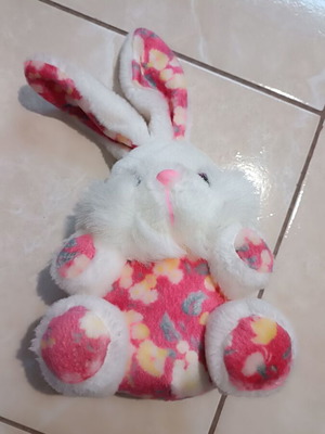 Pink plush bunny children's toy like new