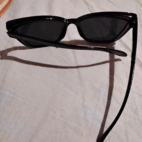Sunglasses new, black color