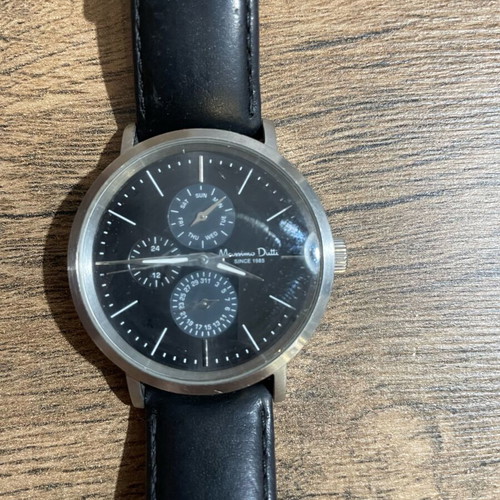 Massimo Dutti wristwatch 1634/013/800 used, battery needed