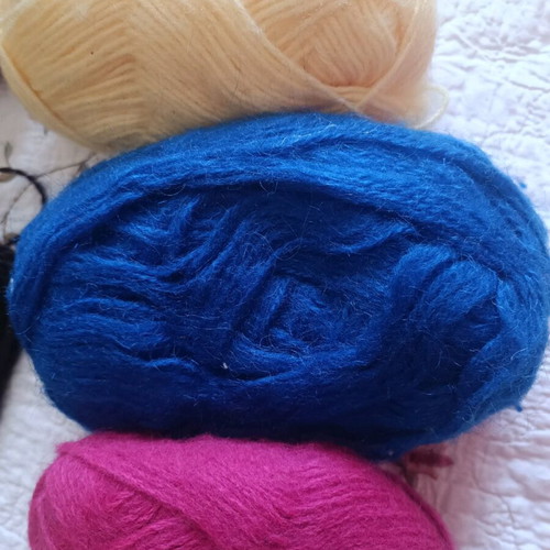 Hair for knitting new, pack 850 g