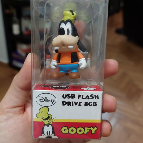 Disney Tribe 3D USB Flash Drives new, mint edition, 4 pcs