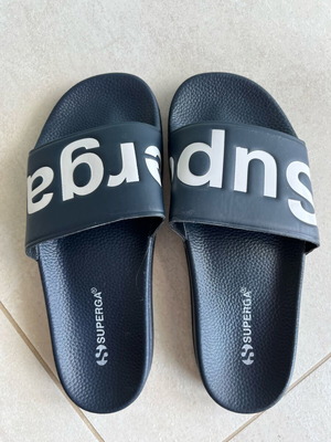 SUPERGA slides