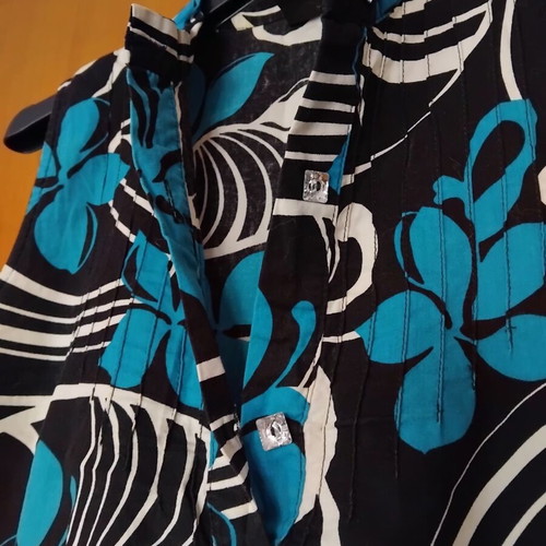 Tunic blue, black and white like new, versatile mini dress