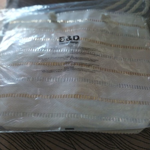 B&D Beach Bag new, white with gold and silver details