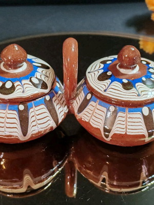 Kutahya ceramic salt and pepper set, new