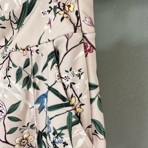 Floral suit like new with 3/4 sleeve and chino pants