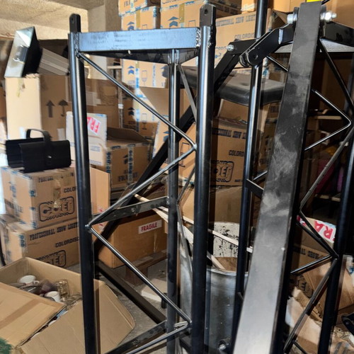 Crane for Truss Stage Setup like new