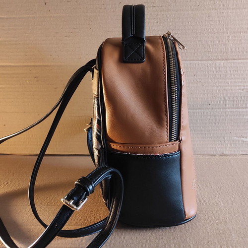 Axel girl backpack bag used, tan and black