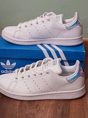 Stan Smith J FX7521 white sneakers used