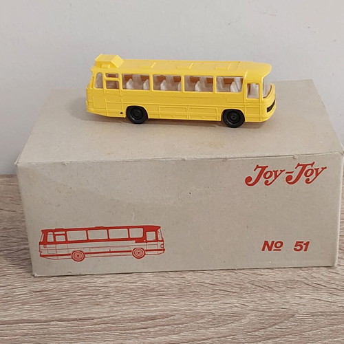 Mercedes 302 Joytoy bus toy new