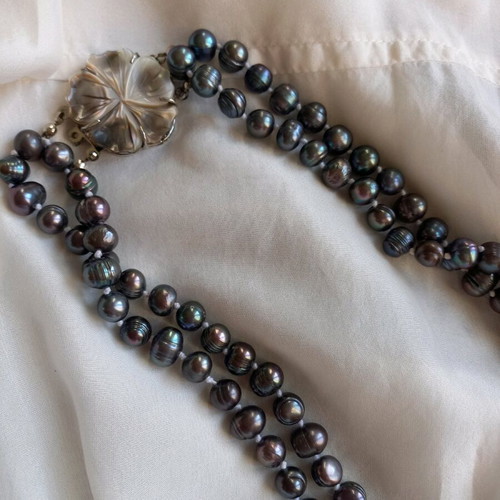 Black Pearls Necklace vintage used