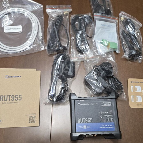 Teltonika RUT955 4G industrial router with GPS, RS232, RS485, I/O