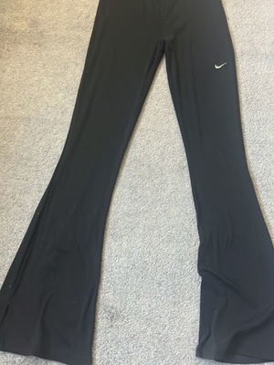 Nike Flared Pants like new, size Small, black and white