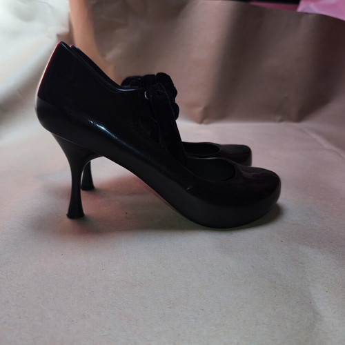 Melissa women's pumps size 39 used, black