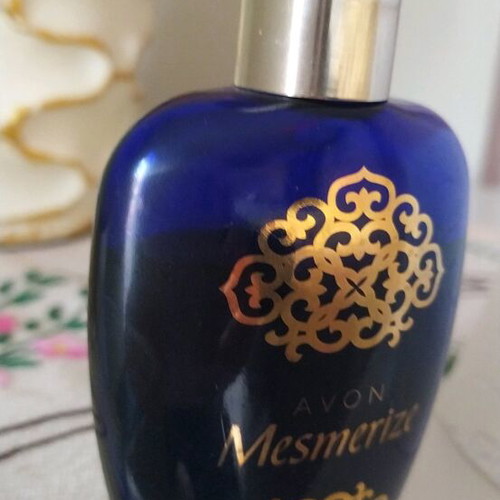 Avon Mesmerize 50ml like new, vintage long-lasting fragrance