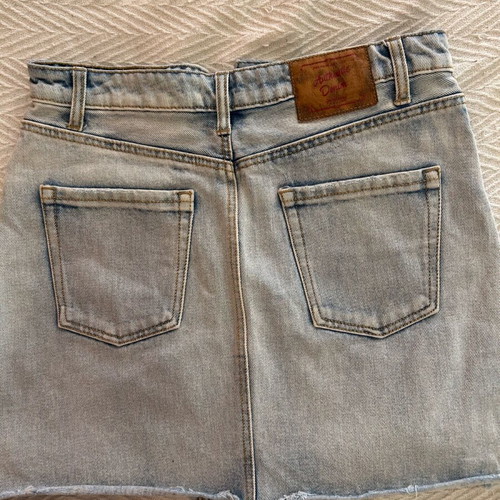 Star Body H turquoise denim skirt like new, slim fit, size S