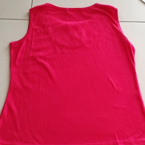 Sleeveless blouse E&D like new, size Large, red